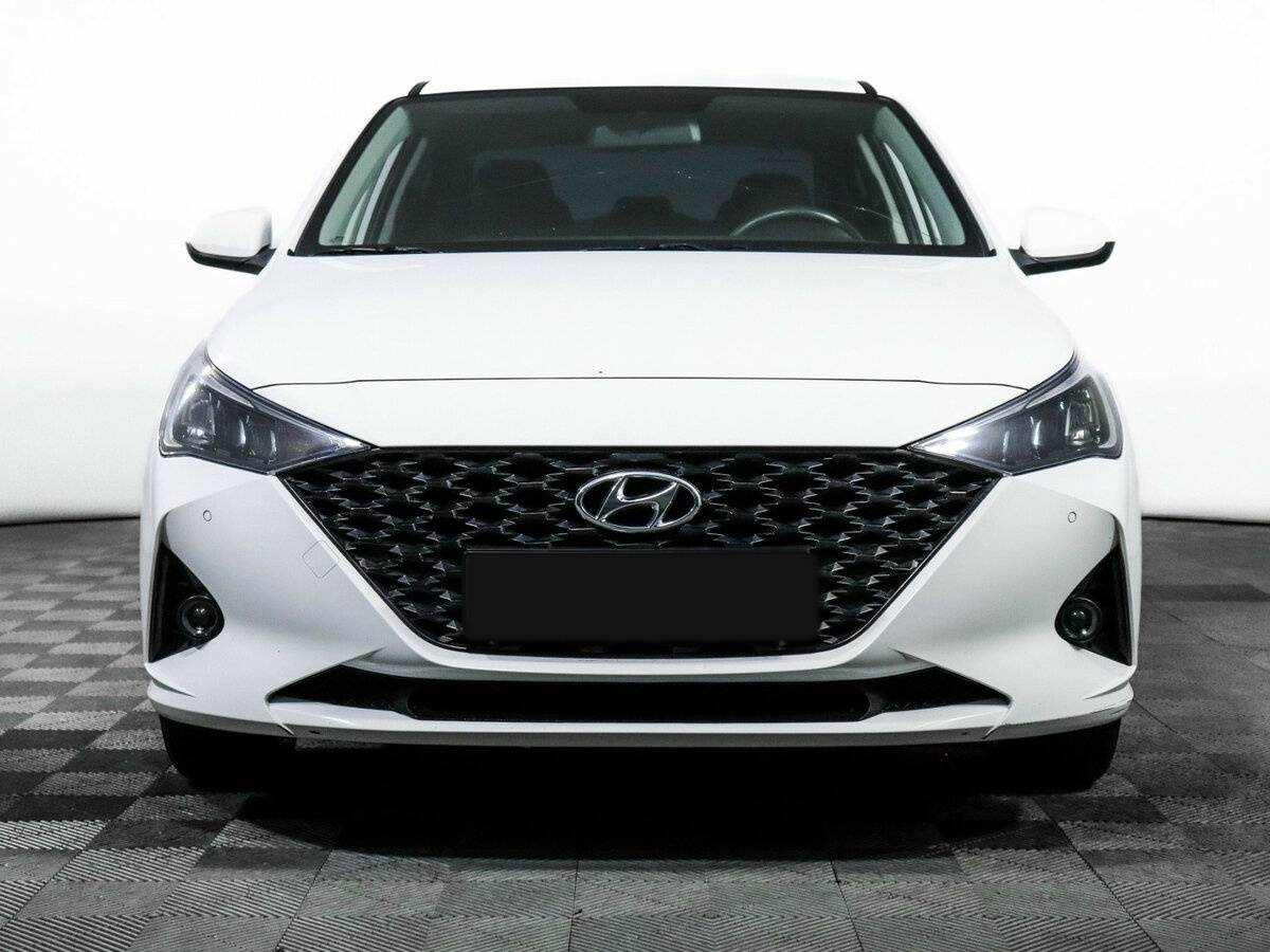 Купить Hyundai Solaris, 2021, 97 000 км, фото №2