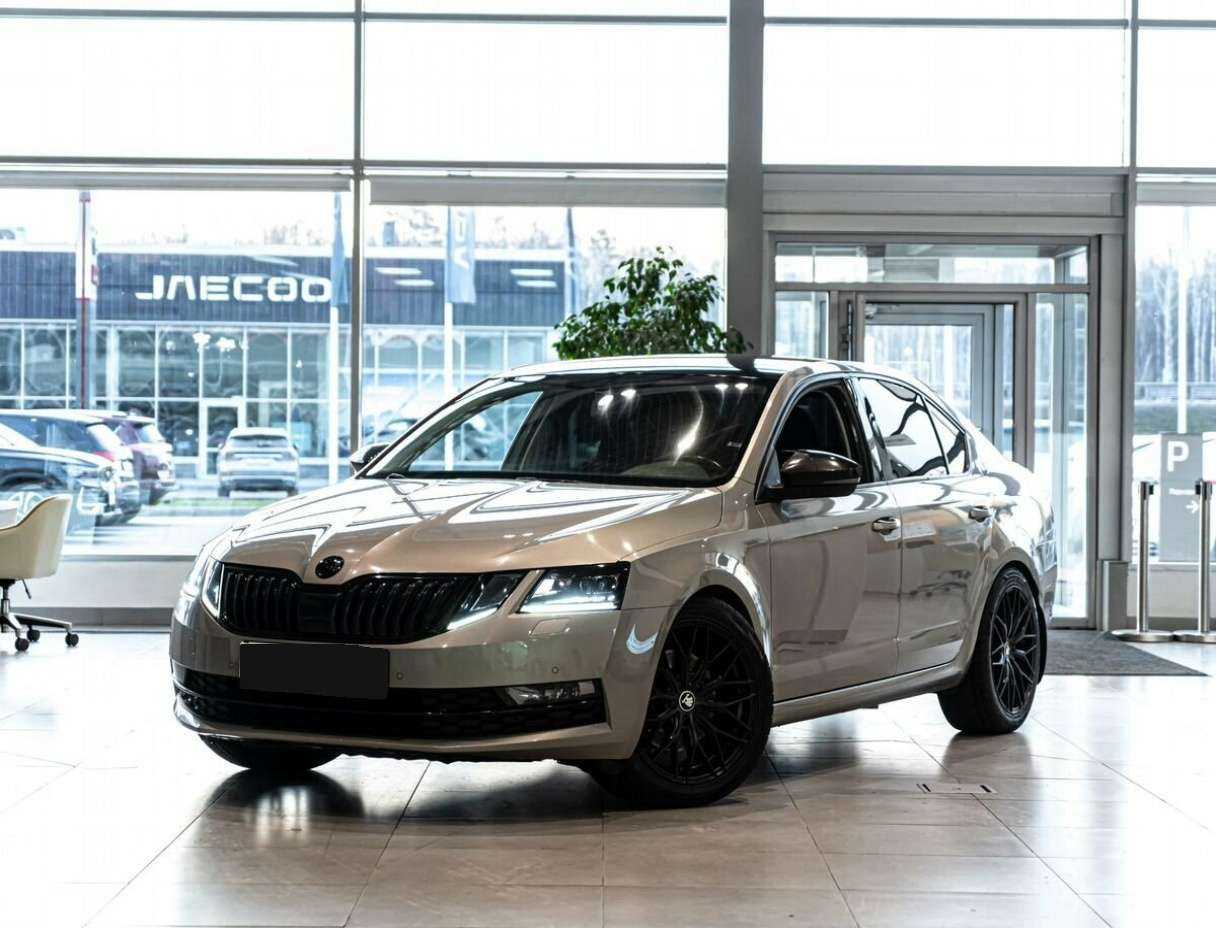 Купить Skoda Octavia, 2018, 141 200 км, фото №1