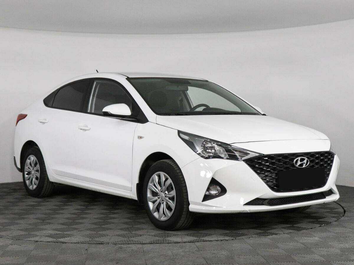 Купить Hyundai Solaris, 2022, 15 520 км, фото №3