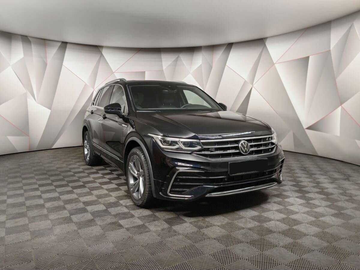 Купить Volkswagen Tiguan, 2021, 26 100 км, фото №3