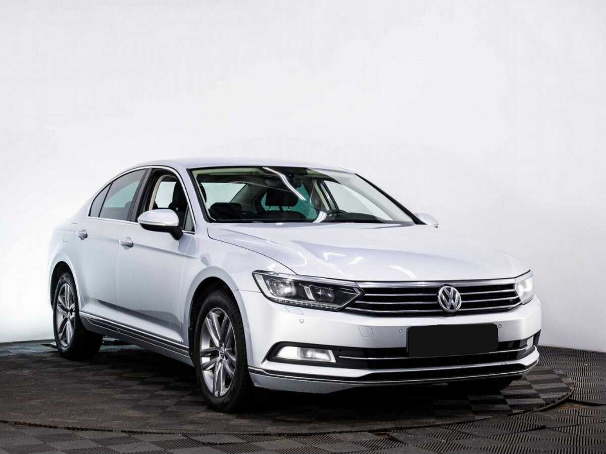 Купить Volkswagen Passat DSG6, 2017, 161 362 км, фото №3