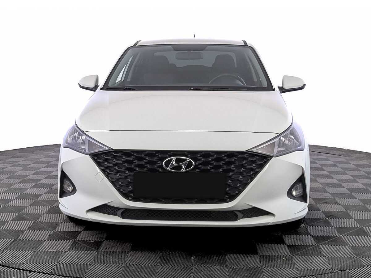 Купить Hyundai Solaris, 2020, 75 421 км, фото №2