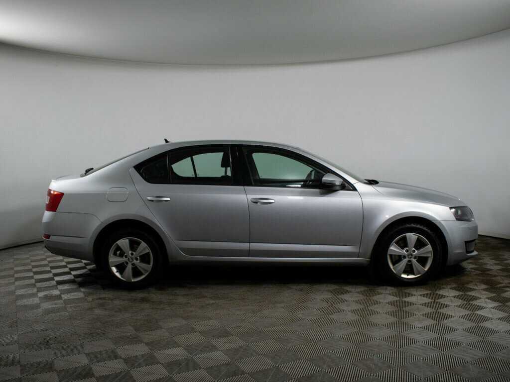 Купить Skoda Octavia, 2013, 120 220 км, фото №3