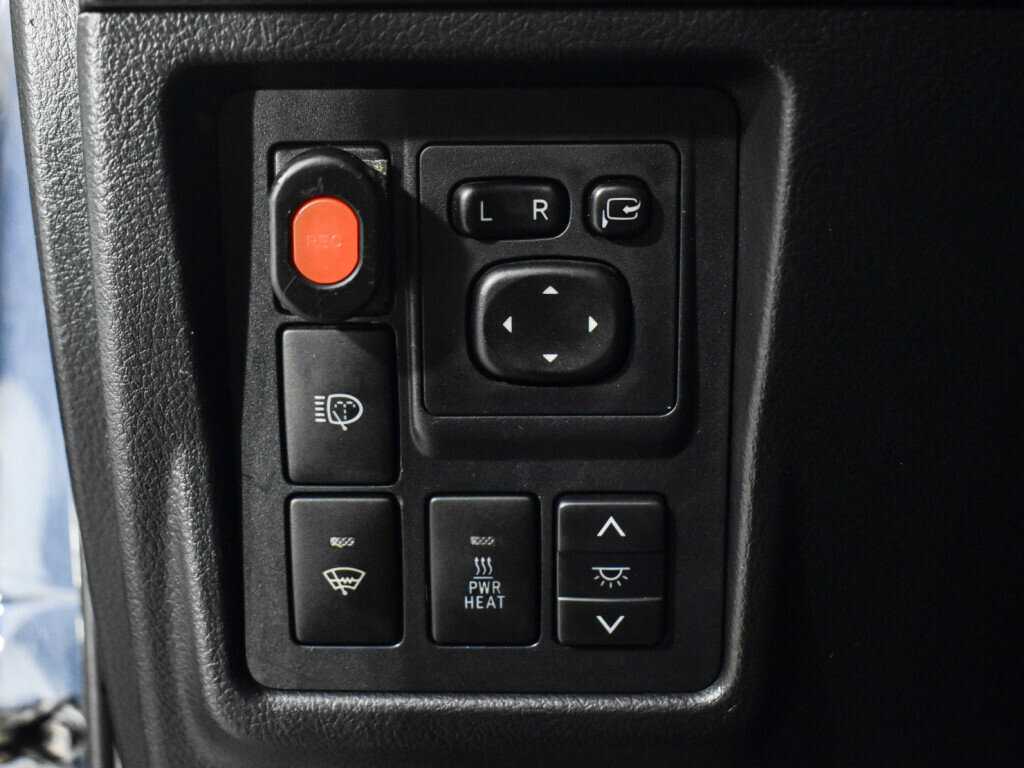 Купить Toyota Land Cruiser Prado, 2013, 261 817 км, фото №10