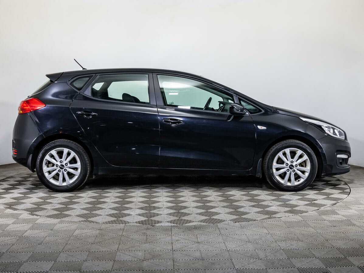 Купить Kia Ceed, 2016, 67 426 км, фото №4