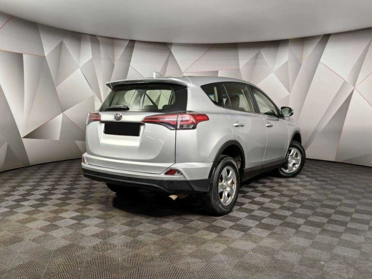 Купить Toyota RAV4, 2016, 177 936 км, фото №2