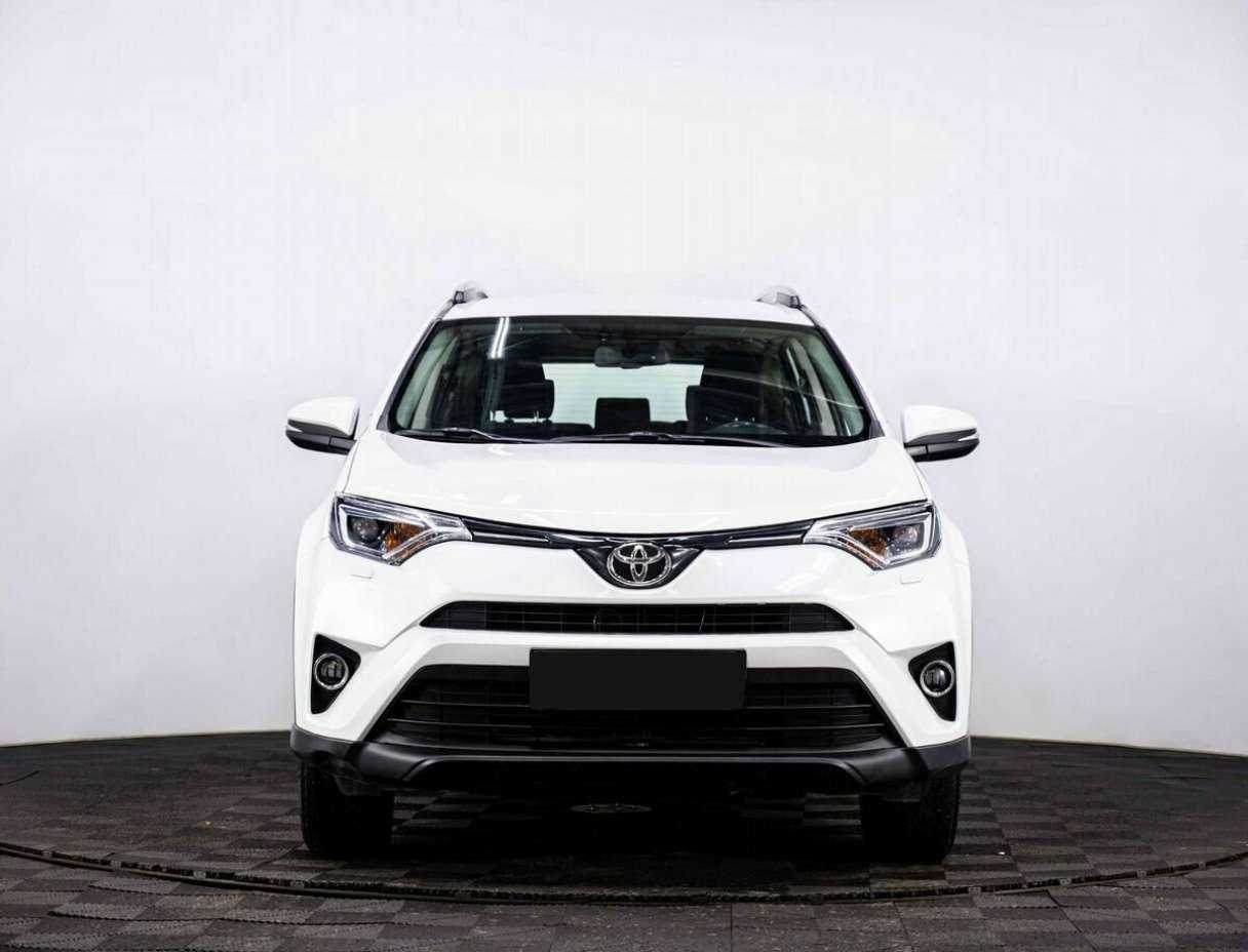 Купить Toyota RAV4, 2019, 95 000 км, фото №2
