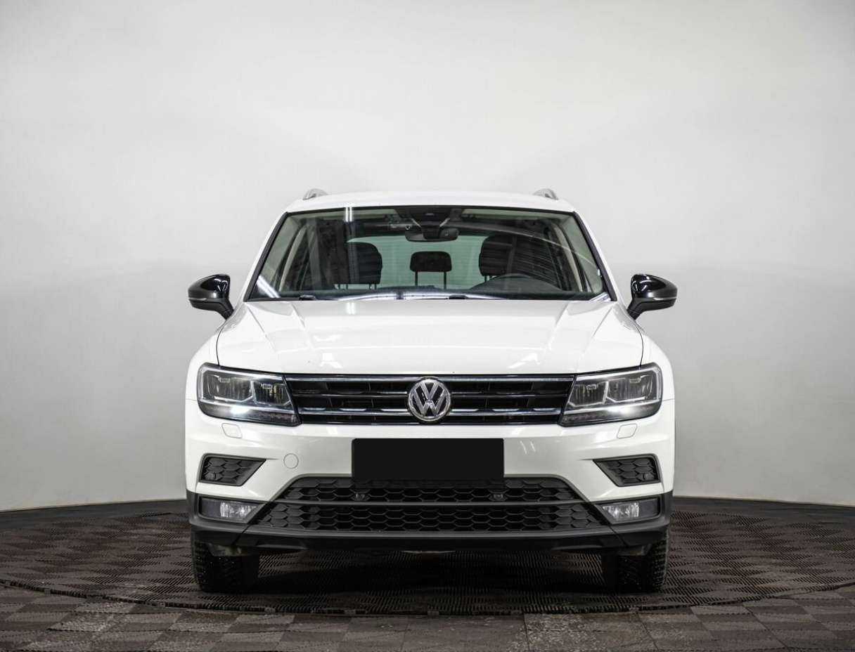 Купить Volkswagen Tiguan, 2019, 113 978 км, фото №2