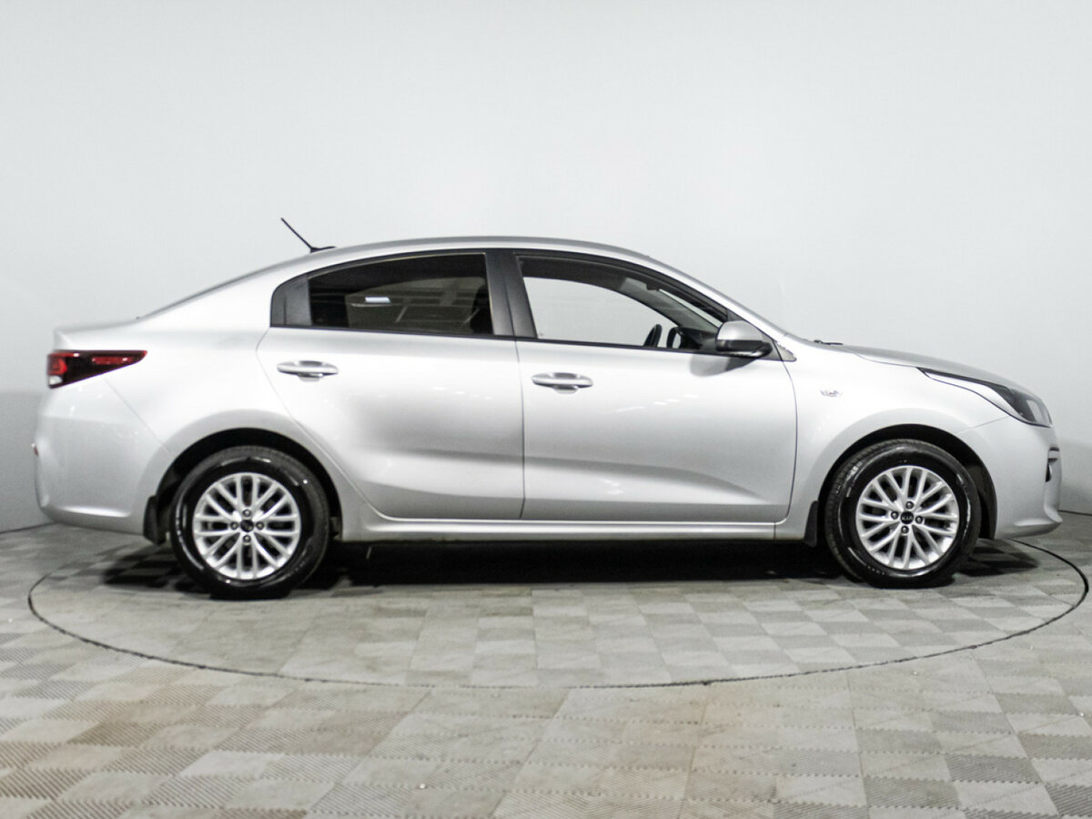 Купить Kia Rio IV, 2019, 125 398 км, фото №4