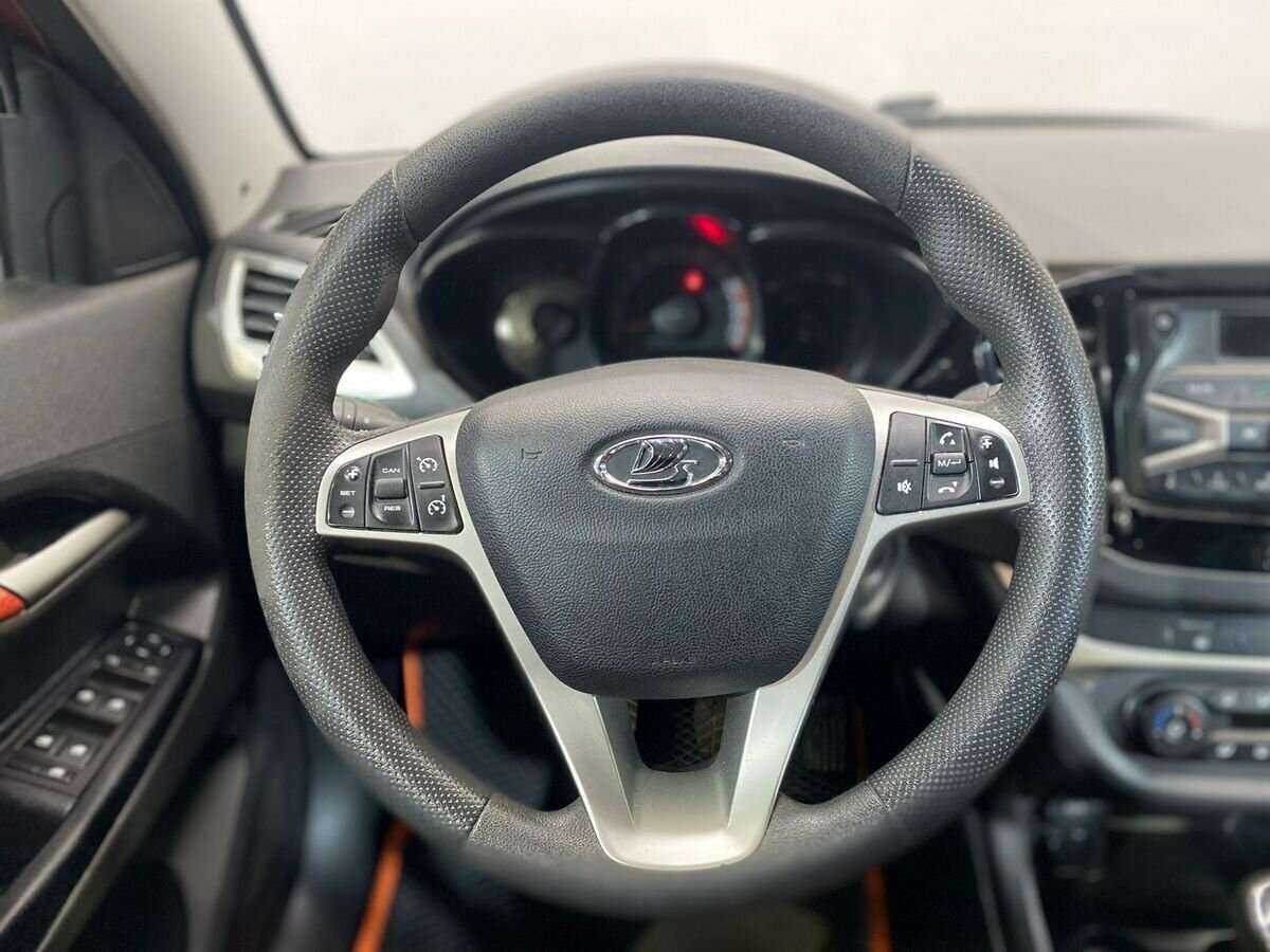Купить Lada (ВАЗ) Vesta Cross, 2020, 89 347 км, фото №12