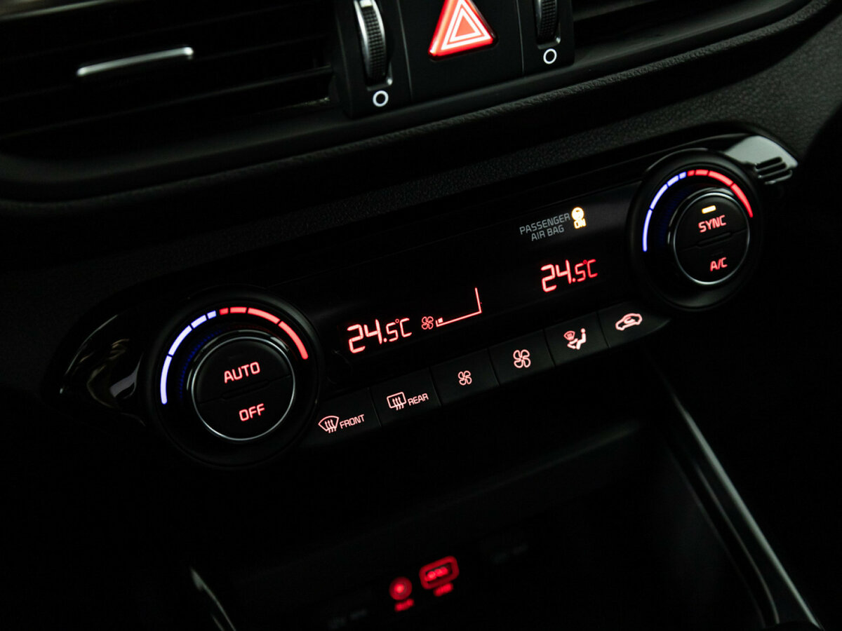 Купить Kia Cerato IV, 2019, 98 000 км, фото №15
