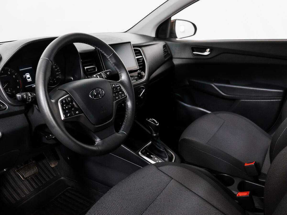 Купить Hyundai Solaris, 2021, 11 986 км, фото №7