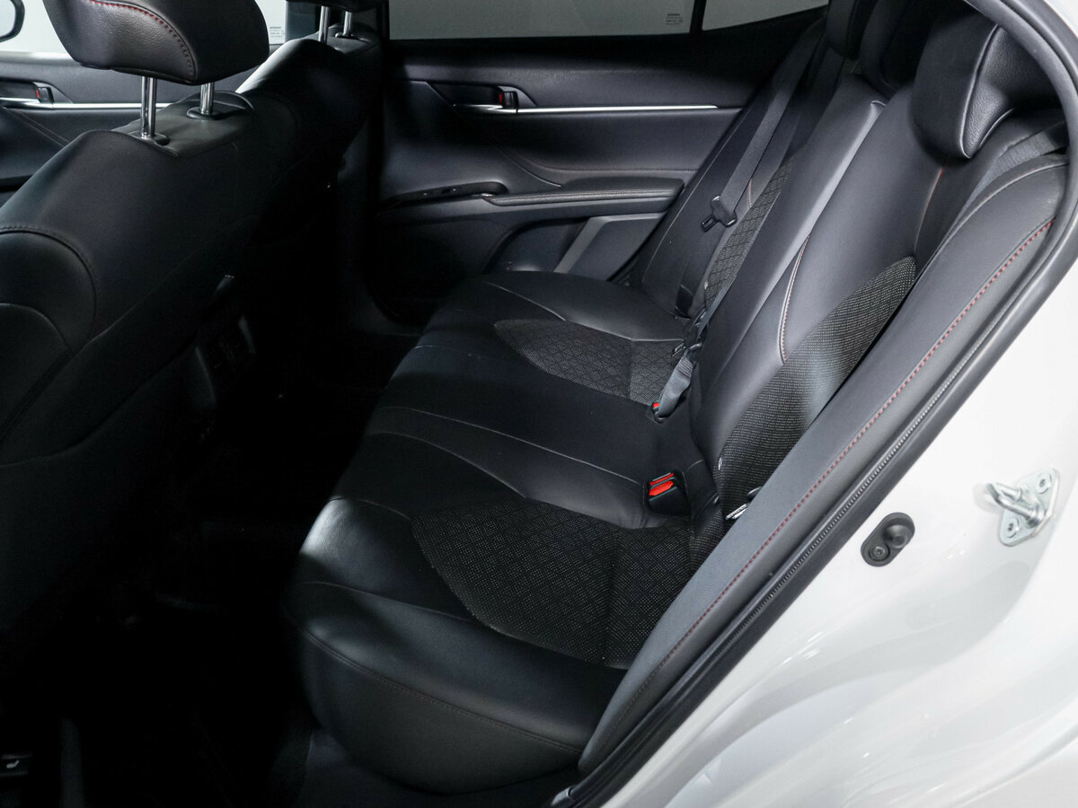 Купить Toyota Camry VIII (XV70), 2020, 41 990 км, фото №10