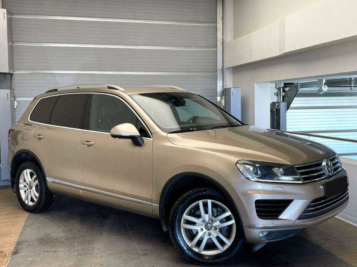Купить Volkswagen Touareg, 2015, 166 892 км, фото №3