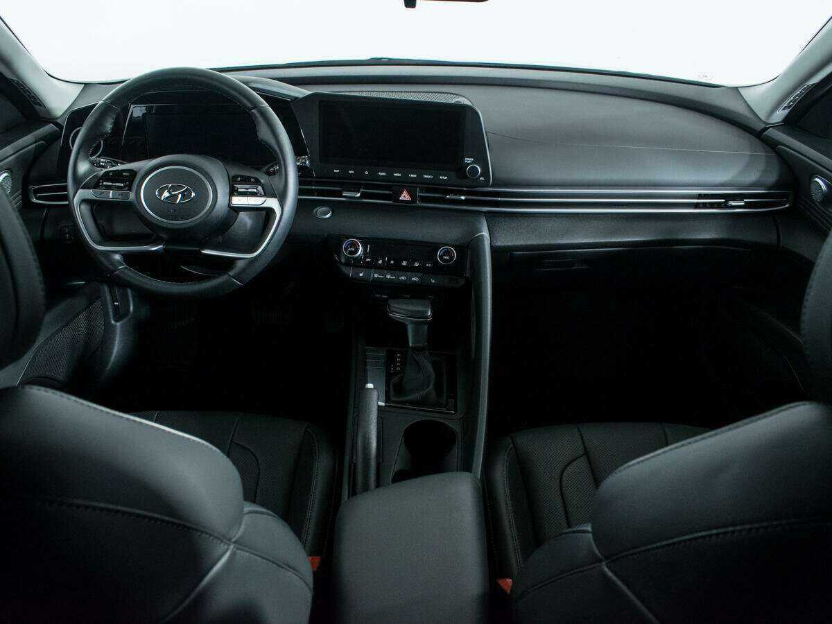 Купить Hyundai Elantra, 2023, 8 327 км, фото №12