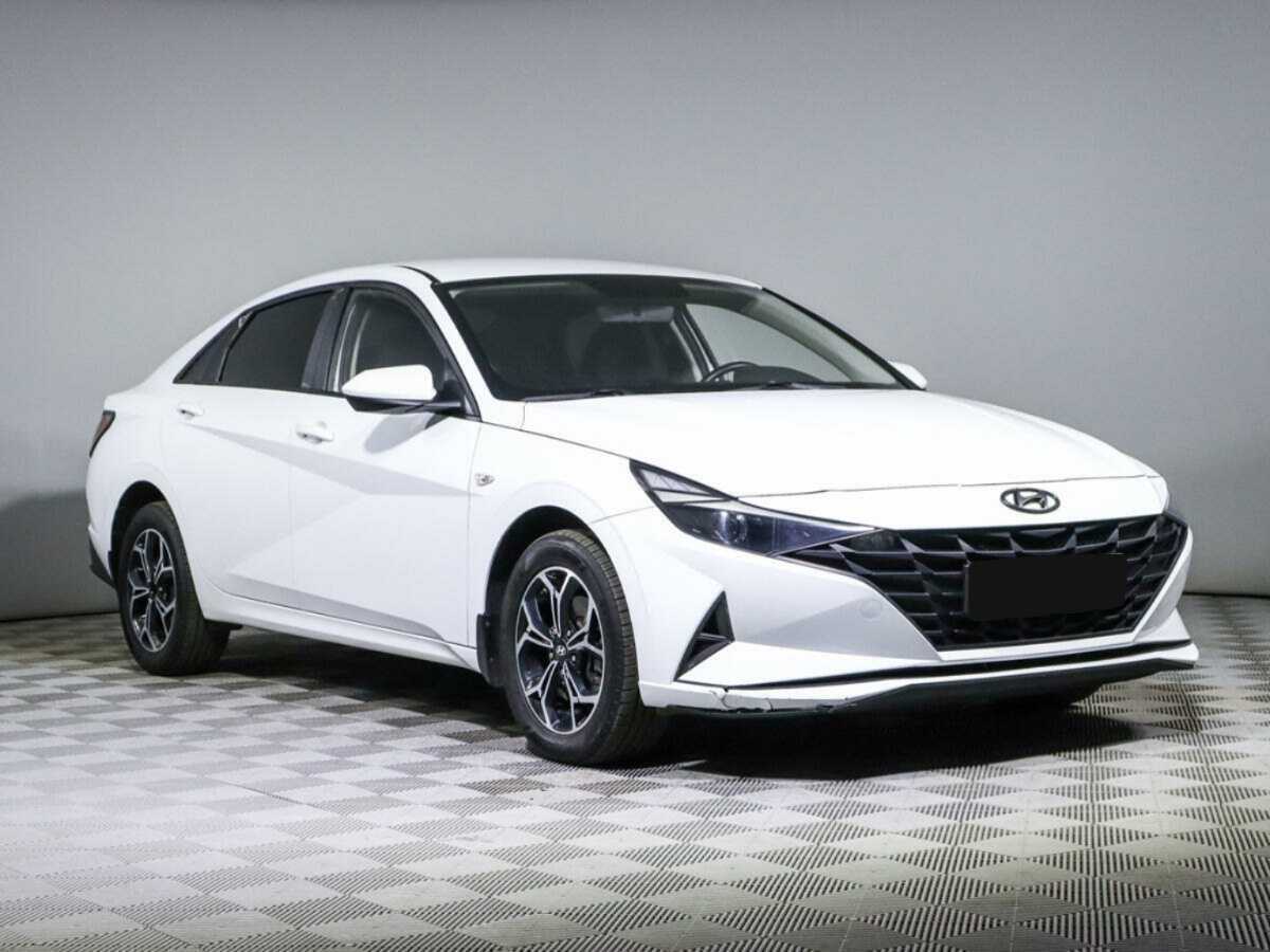 Купить Hyundai Elantra, 2021, 64 564 км, фото №3