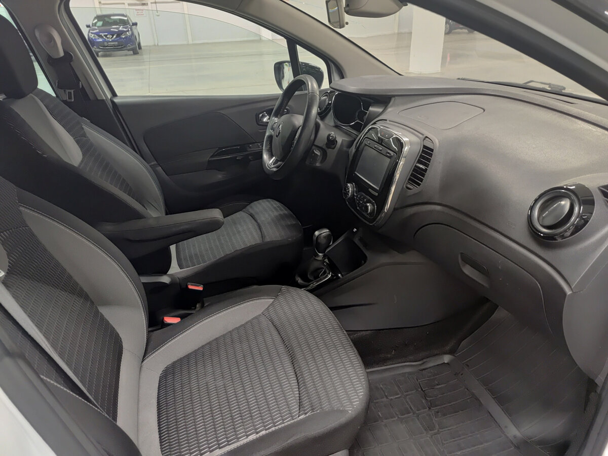 Купить Renault Kaptur I, 2017, 175 625 км, фото №11