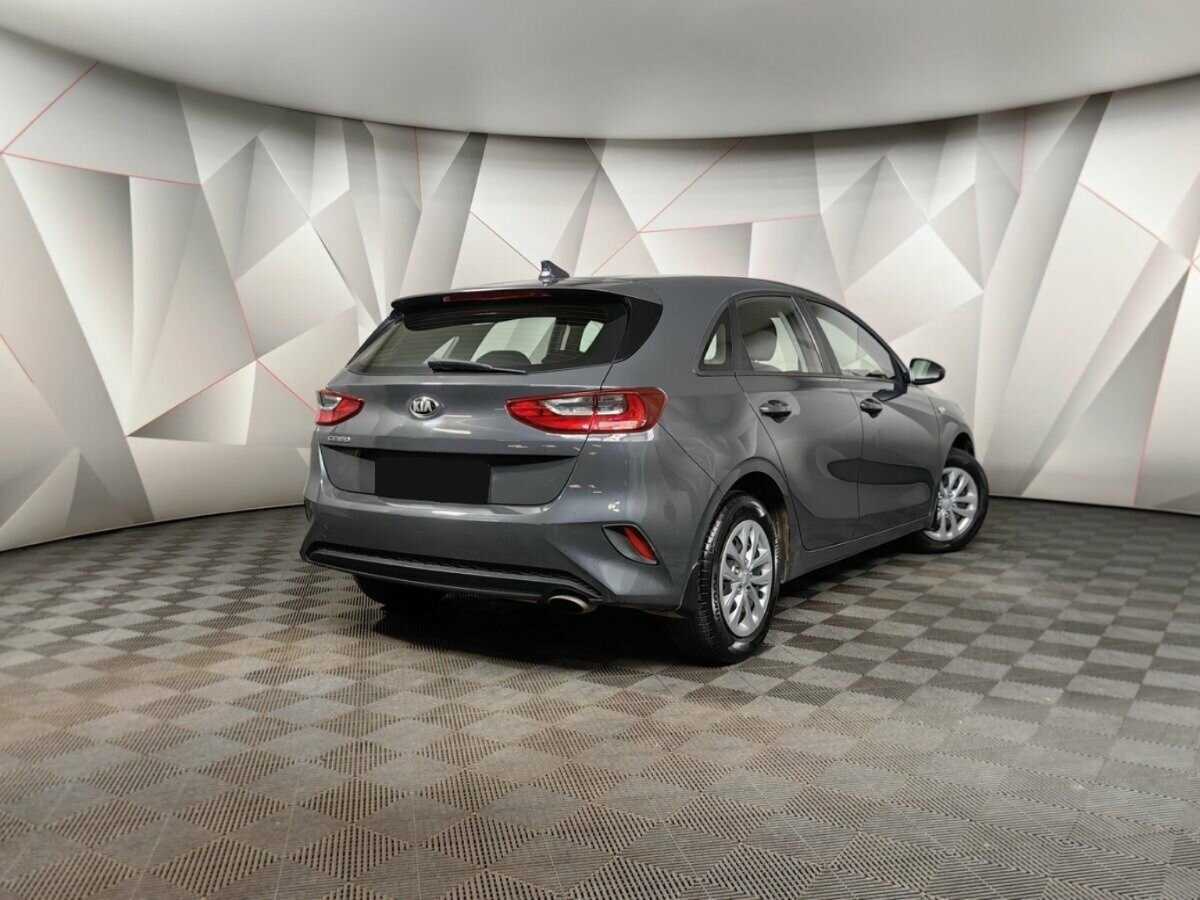 Купить Kia Ceed, 2018, 99 048 км, фото №2