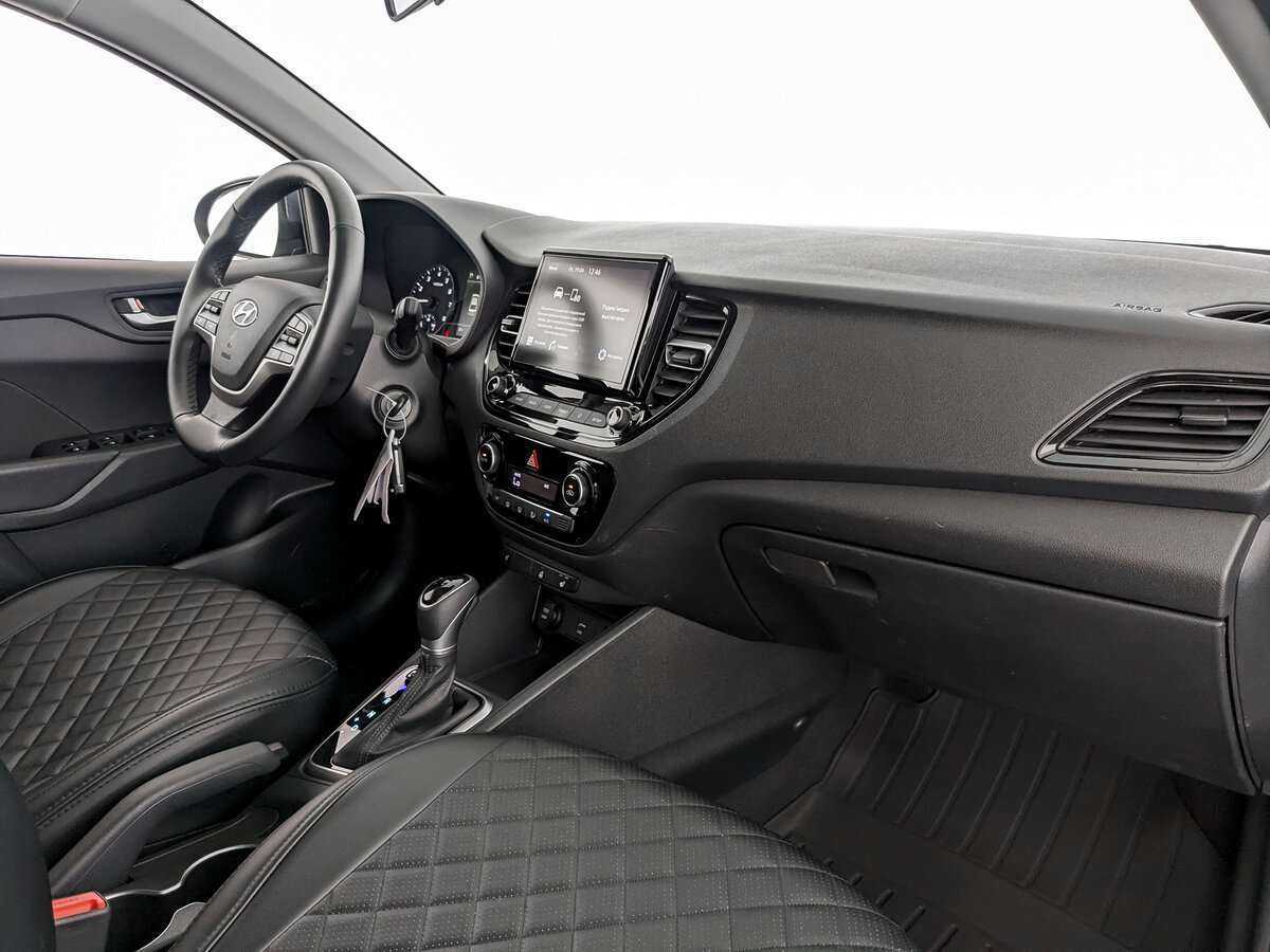 Купить Hyundai Solaris, 2021, 33 092 км, фото №9