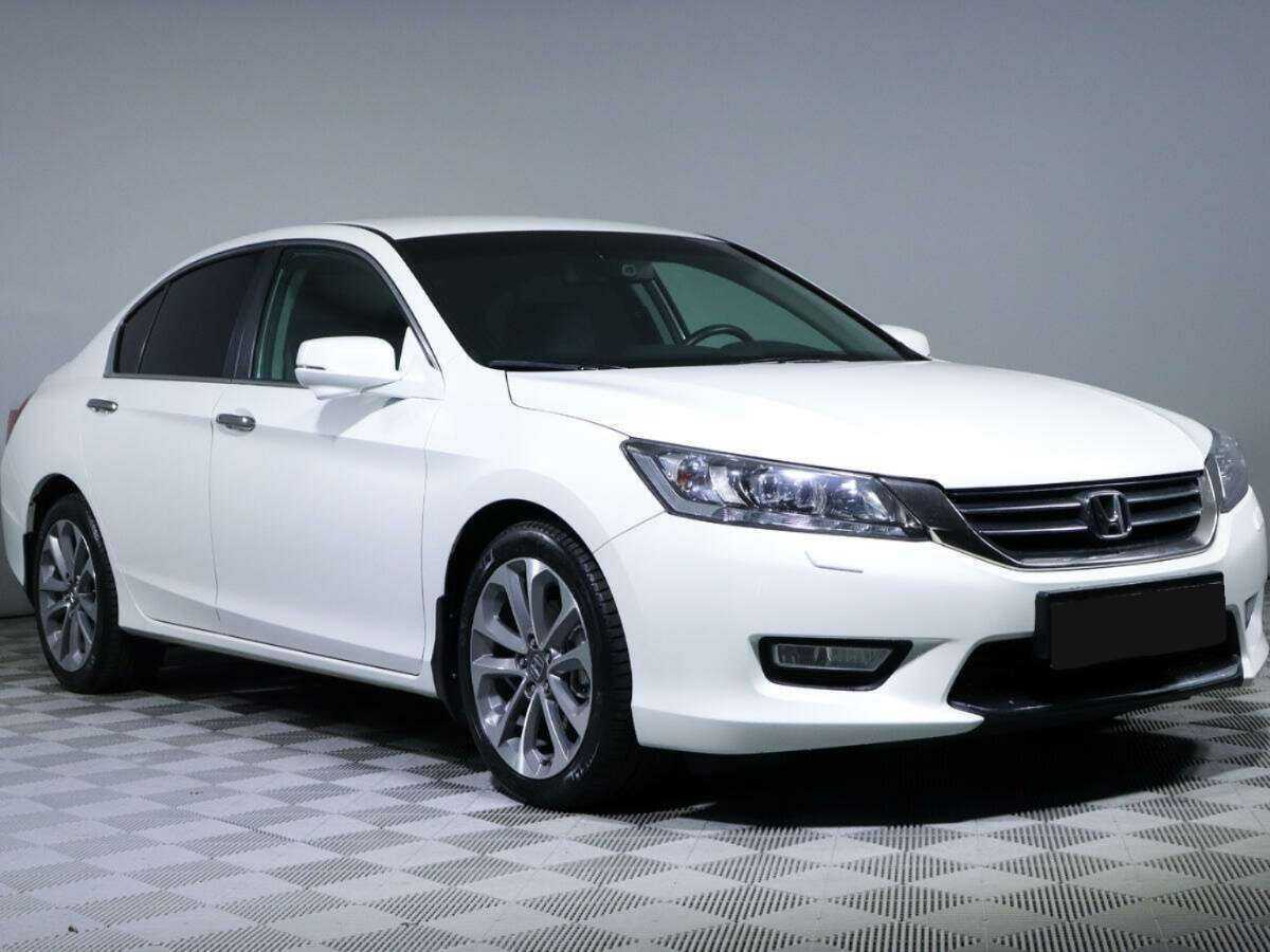 Купить Honda Accord, 2013, 40 485 км, фото №3