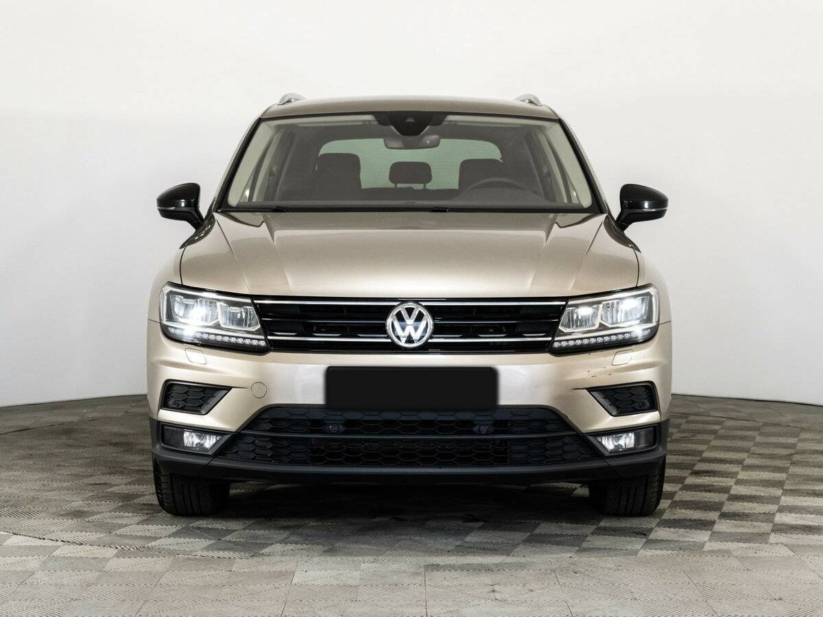 Купить Volkswagen Tiguan, 2019, 83 071 км, фото №2