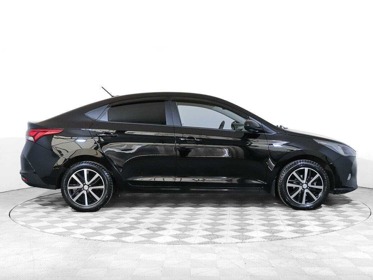 Купить Hyundai Solaris, 2021, 47 202 км, фото №3