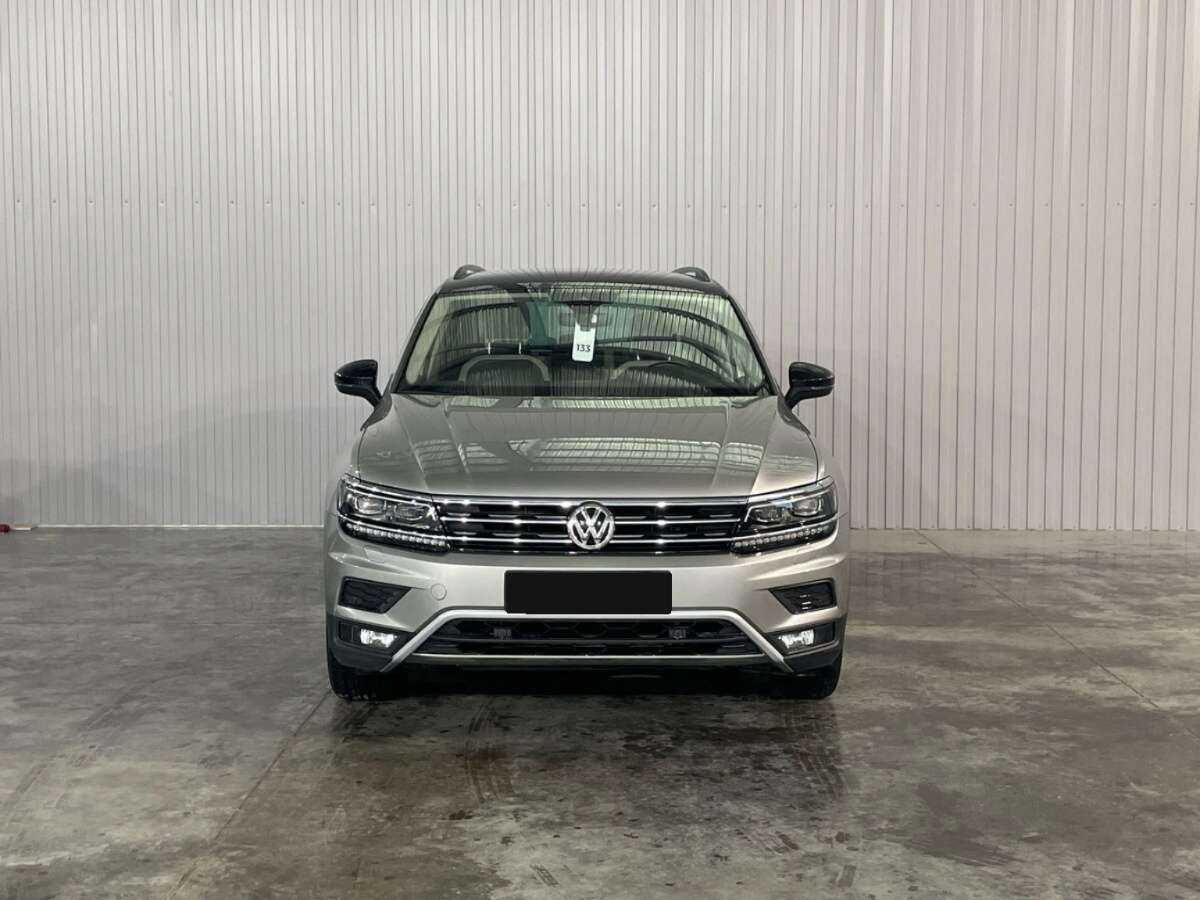 Купить Volkswagen Tiguan, 2019, 50 846 км, фото №2