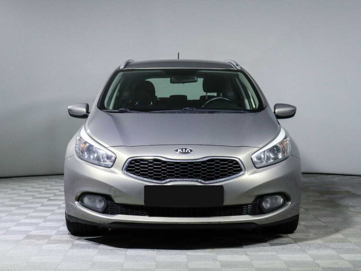 Купить Kia Ceed, 2013, 169 619 км, фото №2