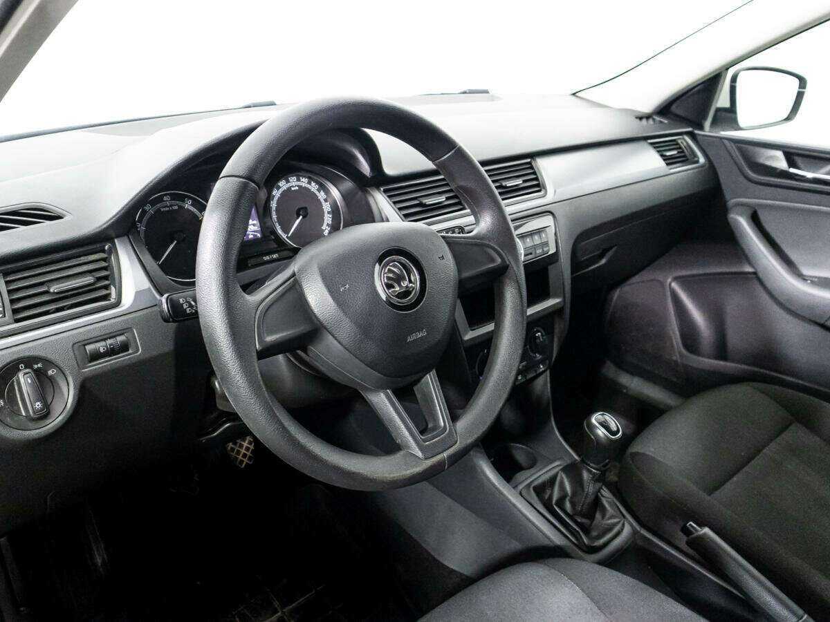 Купить Skoda Rapid, 2017, 132 124 км, фото №11