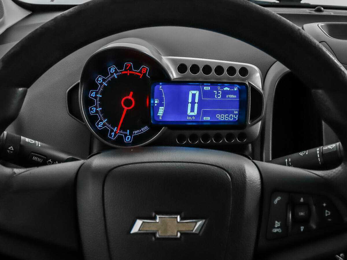 Купить Chevrolet Aveo, 2014, 98 603 км, фото №15