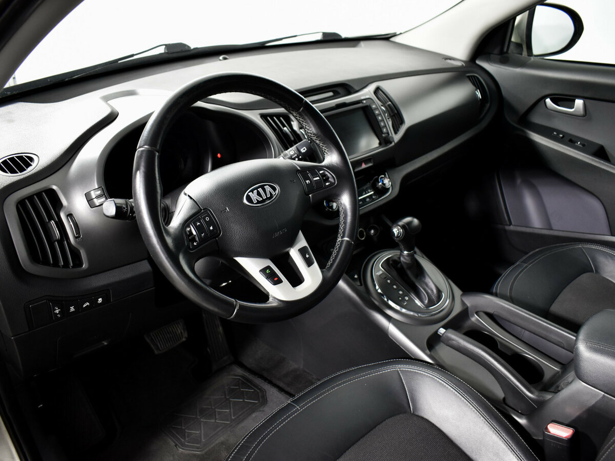 Купить Kia Sportage III, 2013, 168 357 км, фото №9