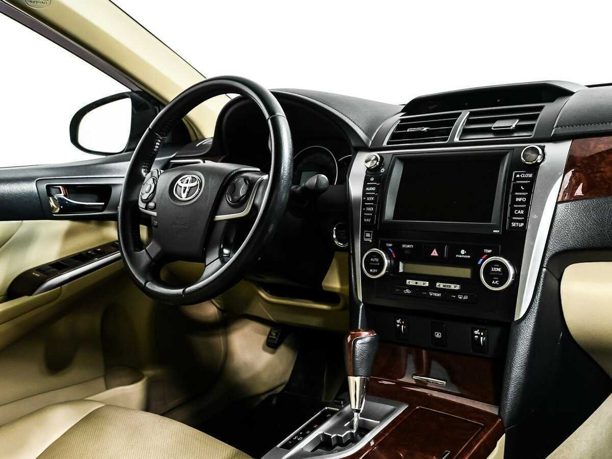 Купить Toyota Camry, 2013, 146 268 км, фото №9