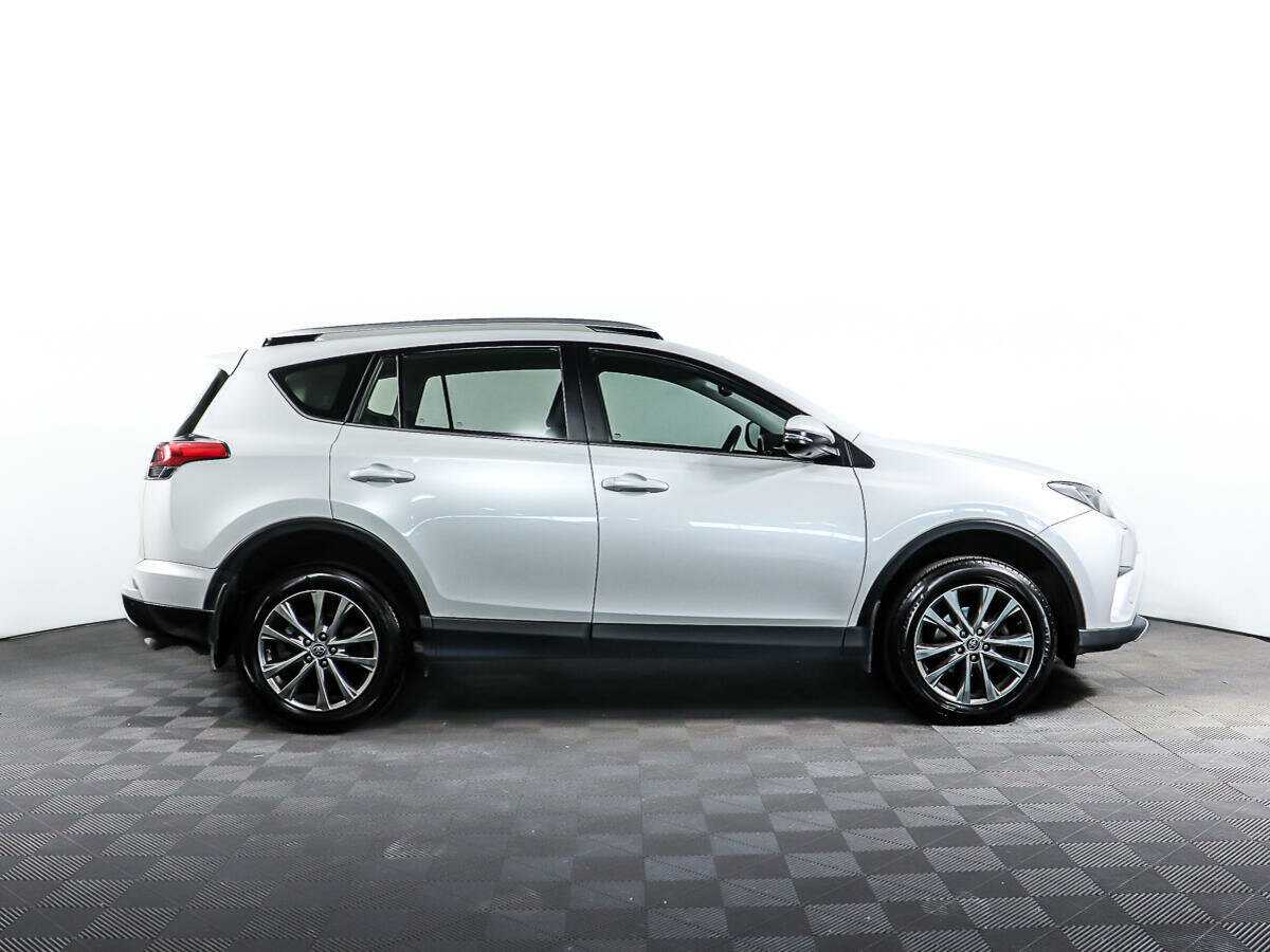 Купить Toyota RAV4, 2018, 130 044 км, фото №3