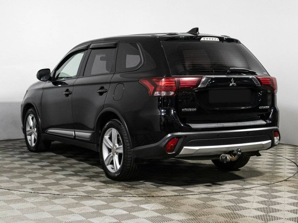 Купить Mitsubishi Outlander, 2017, 134 990 км, фото №7