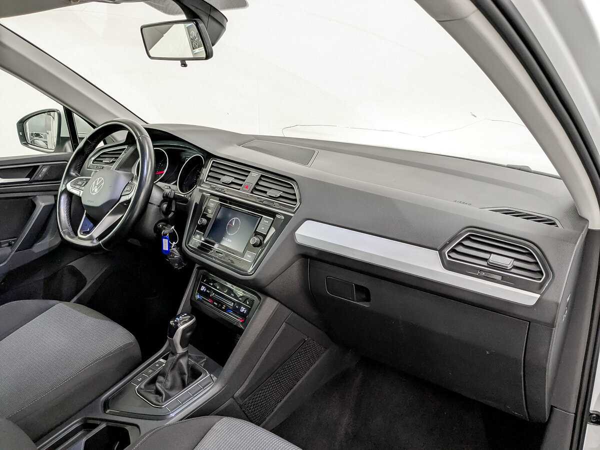 Купить Volkswagen Tiguan, 2021, 180 405 км, фото №11