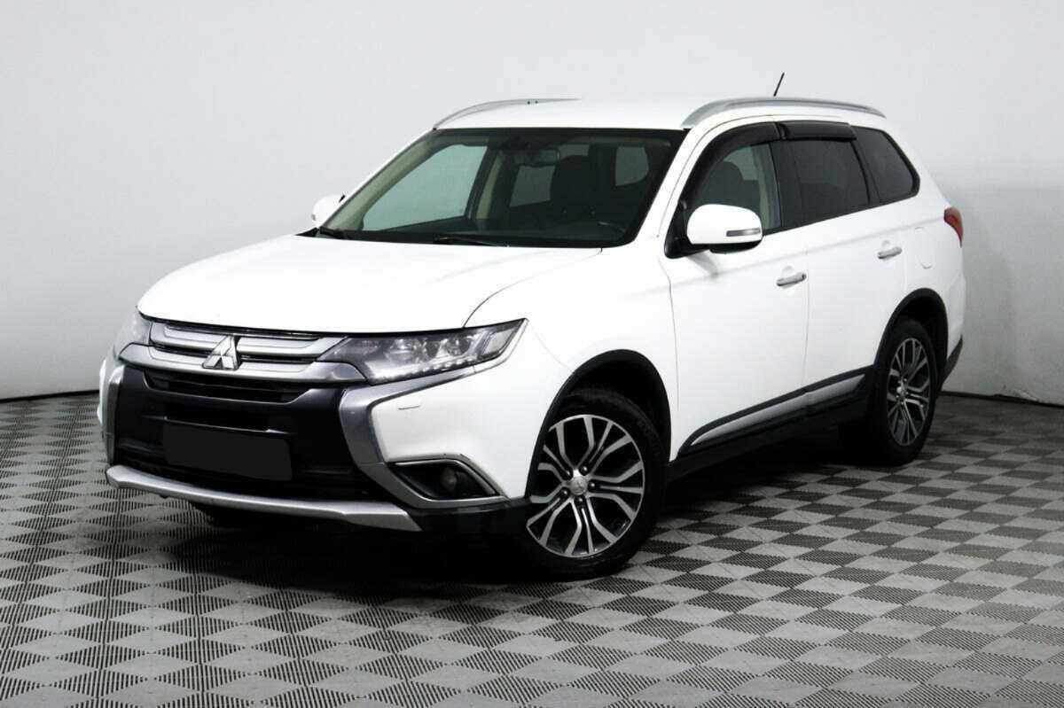 Купить Mitsubishi Outlander, 2016, 129 680 км, фото №1