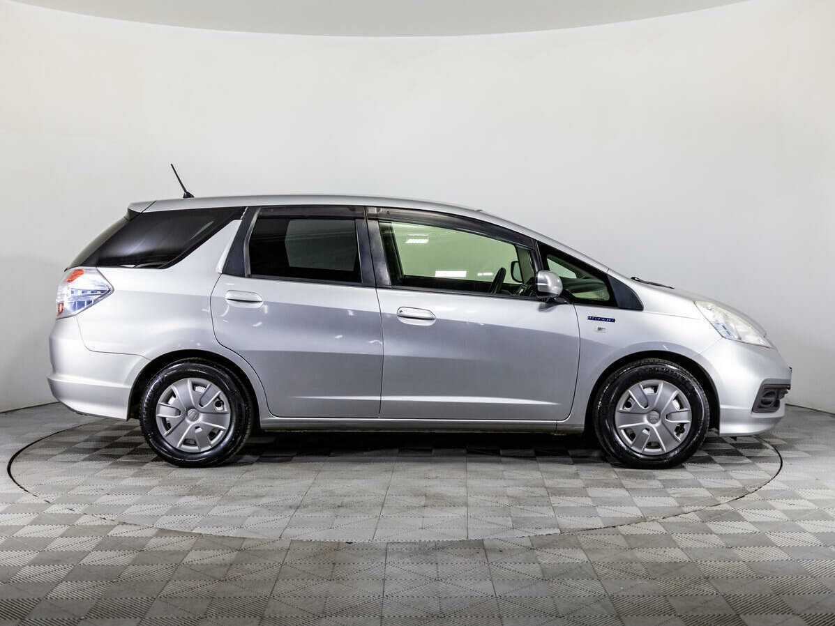 Купить Honda Fit Shuttle, 2013, 144 645 км, фото №4