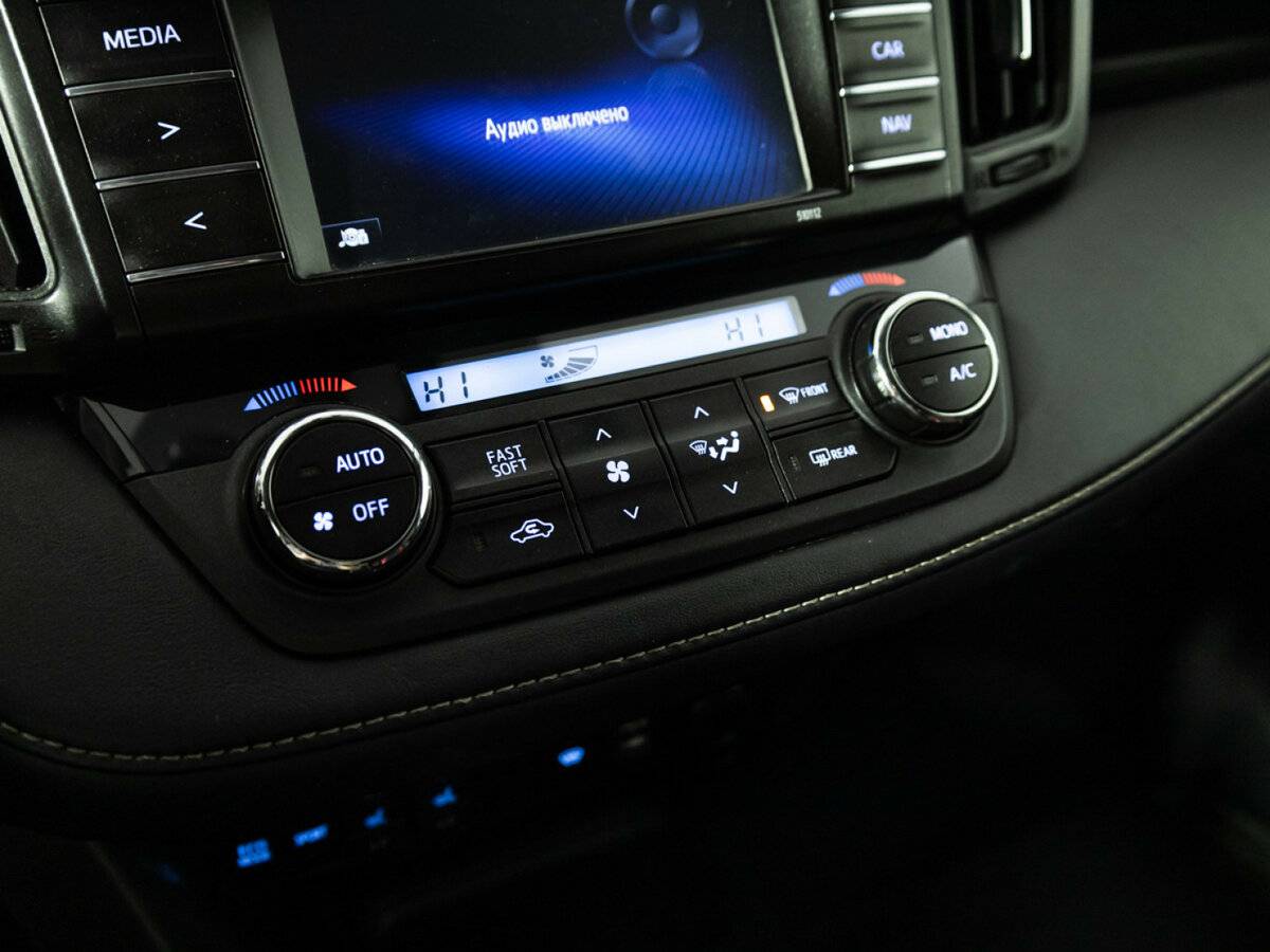 Купить Toyota RAV4 IV (XA40) Рестайлинг, 2016, 193 166 км, фото №16