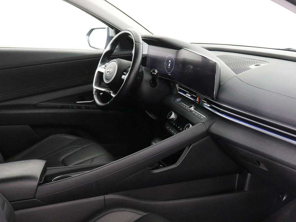 Купить Hyundai Elantra, 2021, 47 110 км, фото №7