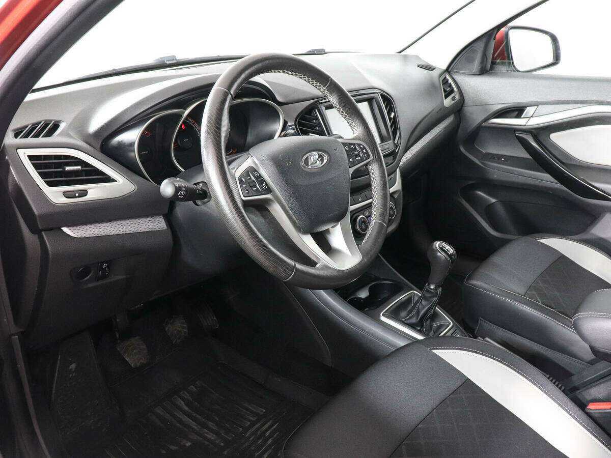 Купить Lada (ВАЗ) Vesta SW Cross, 2021, 49 713 км, фото №8