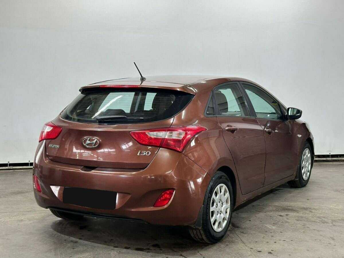 Купить Hyundai i30, 2012, 229 547 км, фото №5