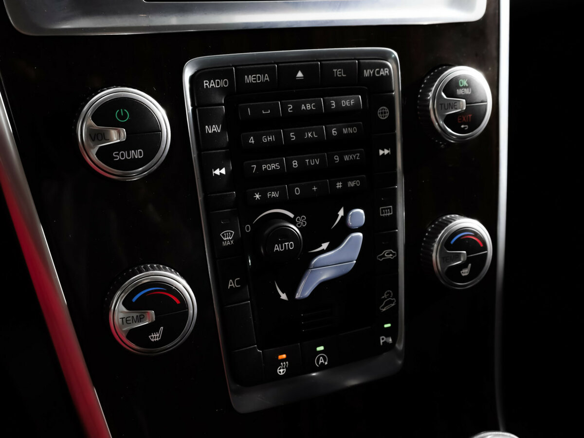 Купить Volvo XC60 I Рестайлинг, 2017, 134 088 км, фото №17
