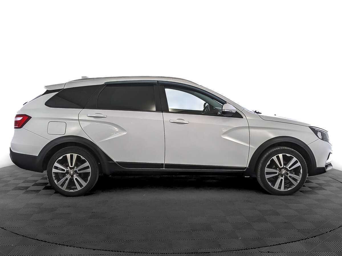 Купить Lada (ВАЗ) Vesta SW Cross, 2019, 62 764 км, фото №4