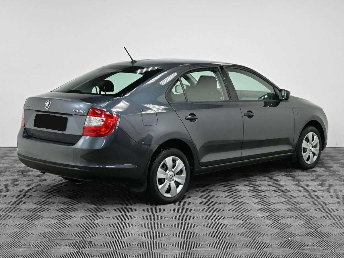 Купить Skoda Rapid, 2016, 124 000 км, фото №2