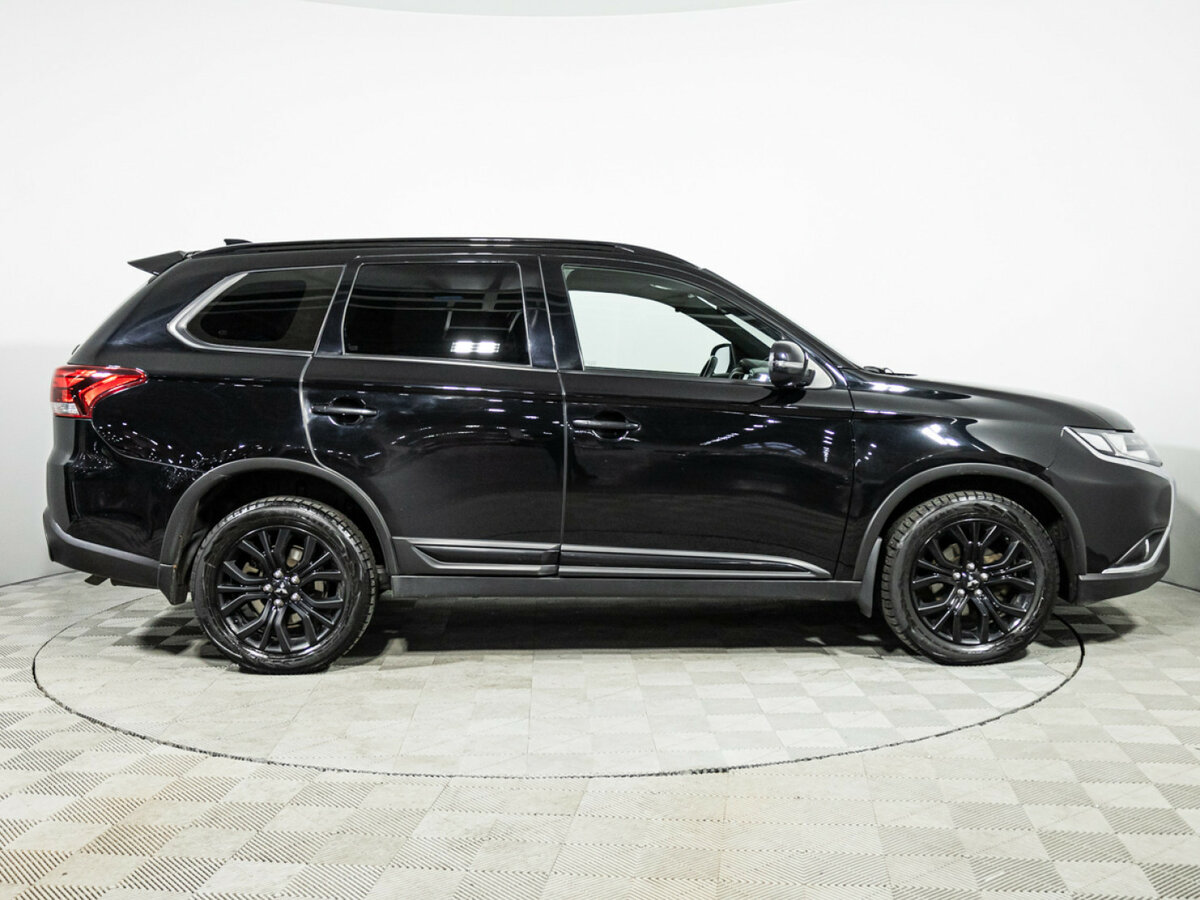 Купить Mitsubishi Outlander III Рестайлинг 3, 2020, 201 777 км, фото №4