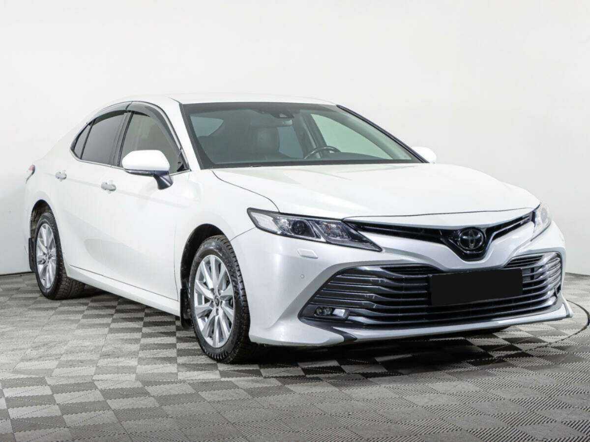 Купить Toyota Camry, 2018, 71 100 км, фото №3