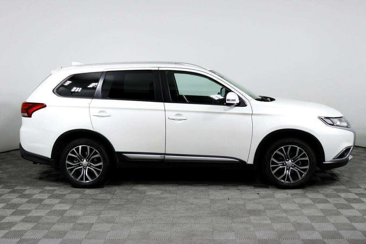 Купить Mitsubishi Outlander, 2018, 173 198 км, фото №3