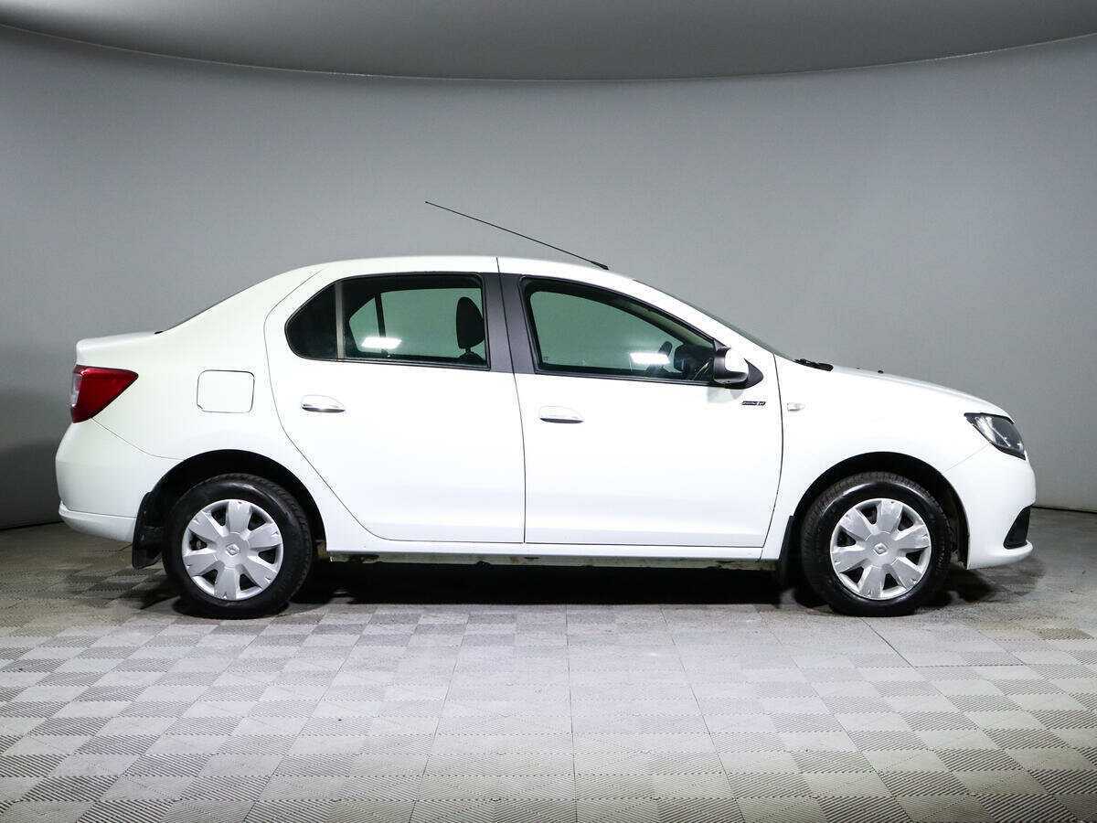 Купить Renault Logan, 2017, 68 755 км, фото №4