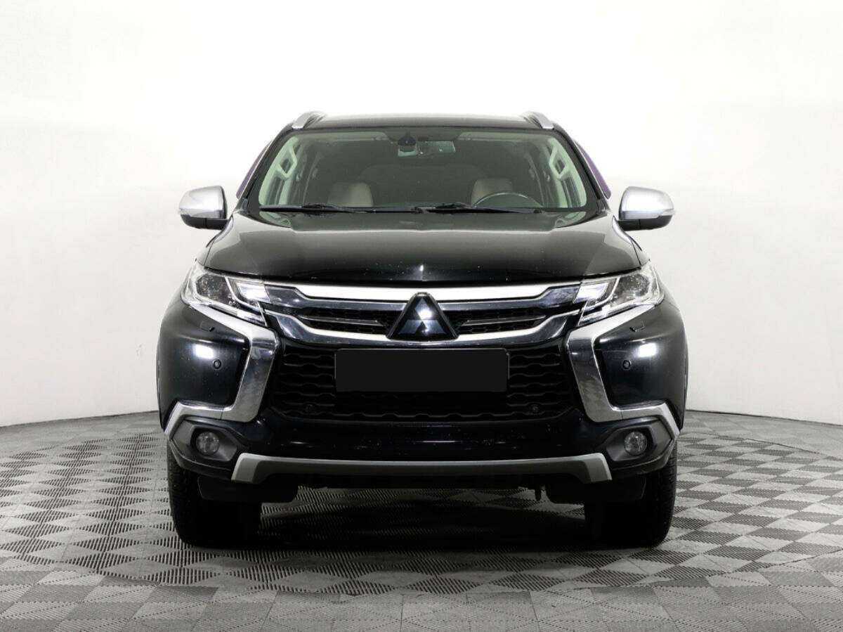 Купить Mitsubishi Pajero Sport, 2017, 140 000 км, фото №2