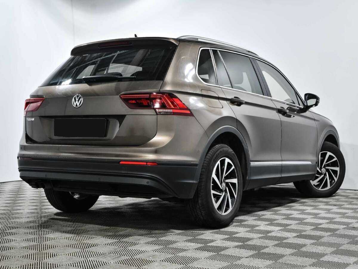 Купить Volkswagen Tiguan, 2018, 72 351 км, фото №3